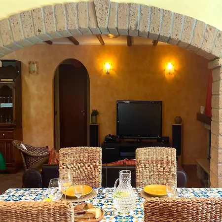 Villa With Private Pool, Near The Sea Villa