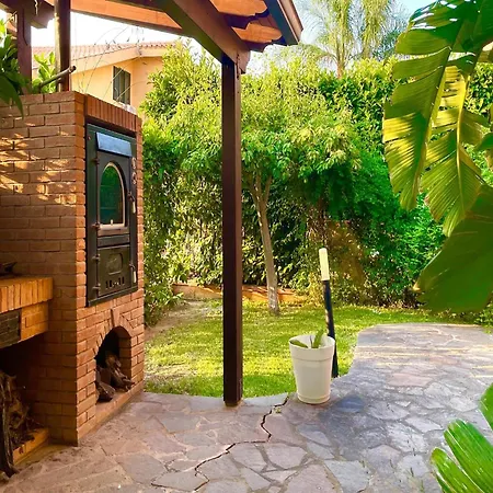 Villa With Private Pool, Near The Sea Villa *